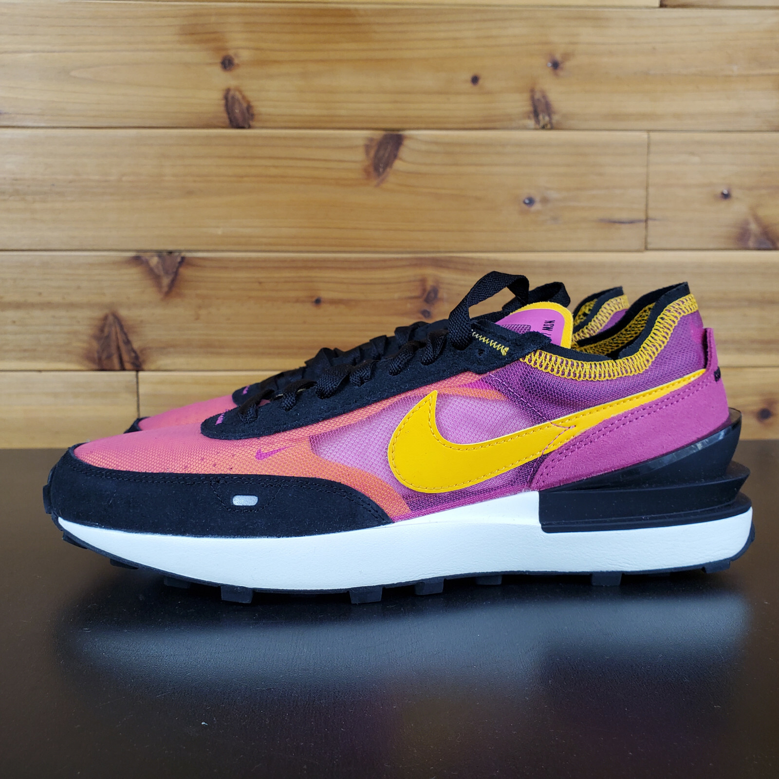 Nike Raival waffle 6 ネオンイエロー/ピンク Running shoes Nike Rival Waffle 6 - Top4Running.com