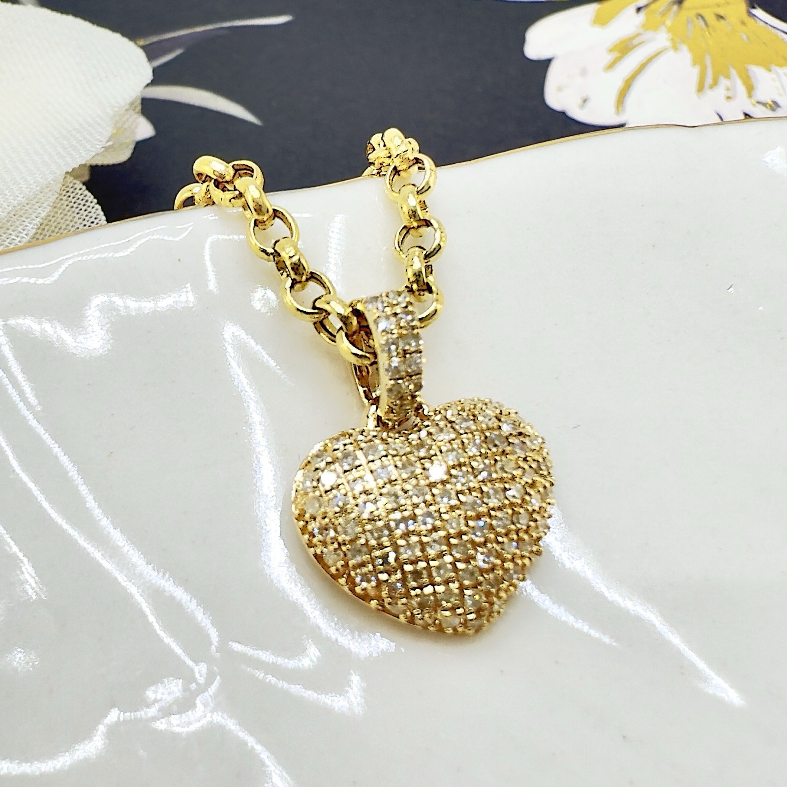 10k Yellow Gold Genuine Diamond Heart Pave Pendant, New - Picture 11 of 11