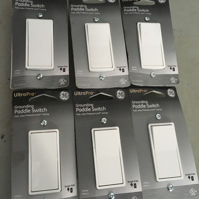 Ultra Pro Grounding Paddle Switch 15A 120VAC Max - Single Pull Switch - White