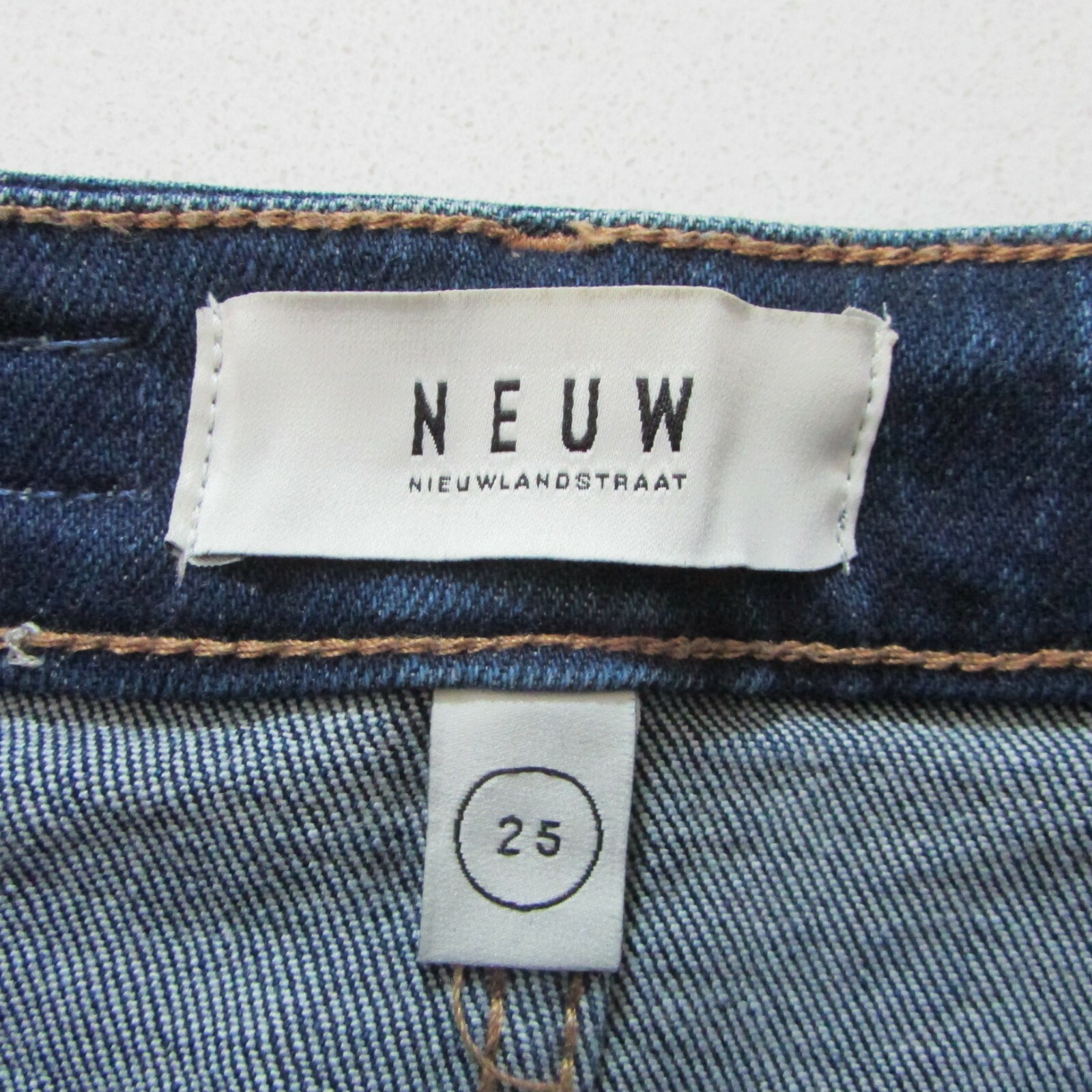 Джинсы Neuw Denim Marilyn Jeans Womens 