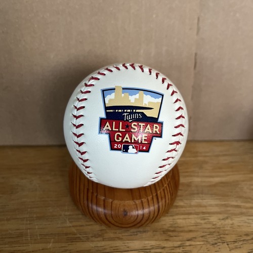 ア*ル様 ダルビッシュ有 2012年MLBルーキー記念ボール ア*ル様 ダルビッシュ有 2012年MLBルーキー記念ボール