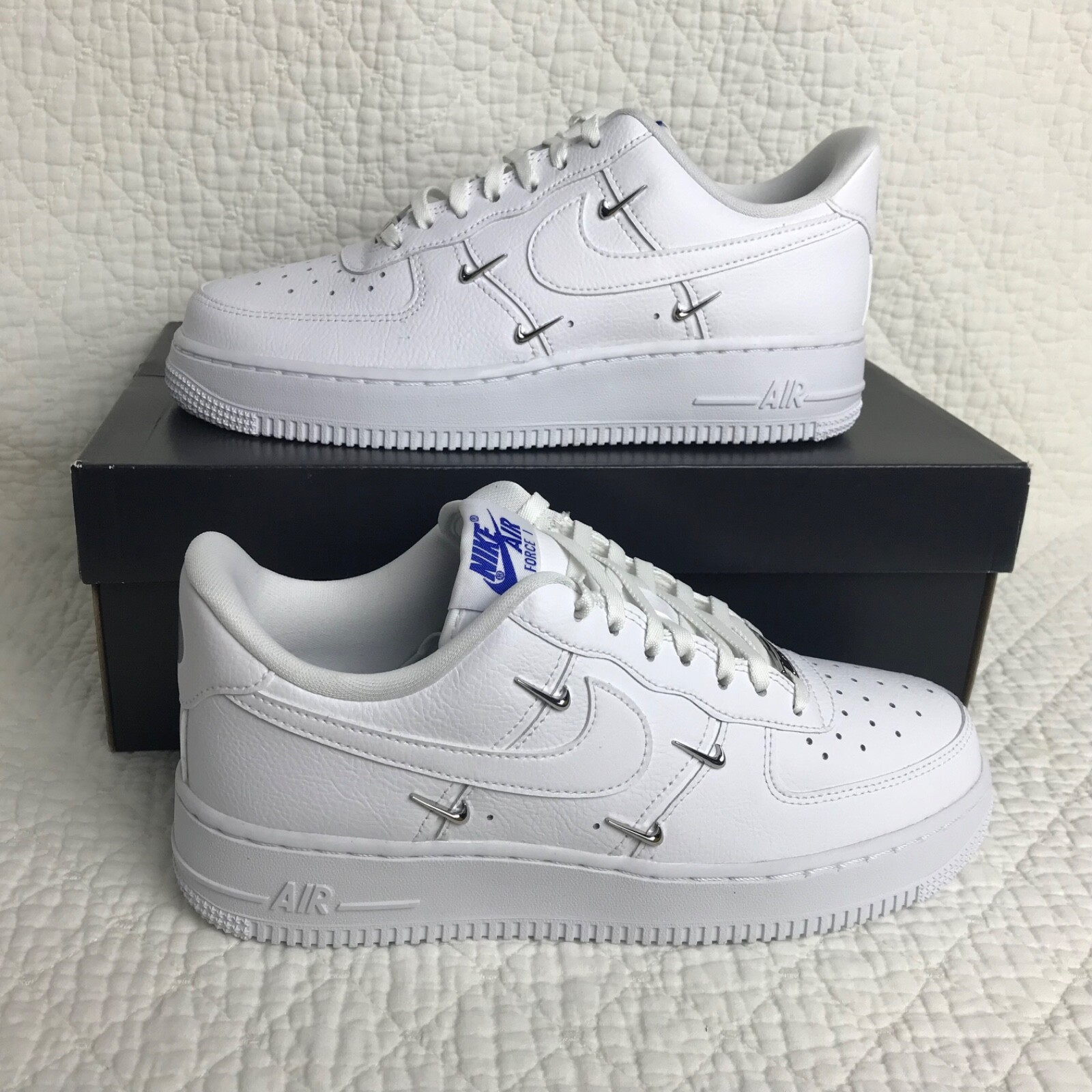 Nike Air Force 1 '07 Essential レディース 9 Amazon | [ナイキ] スニーカー レディース ウィメンズ エア