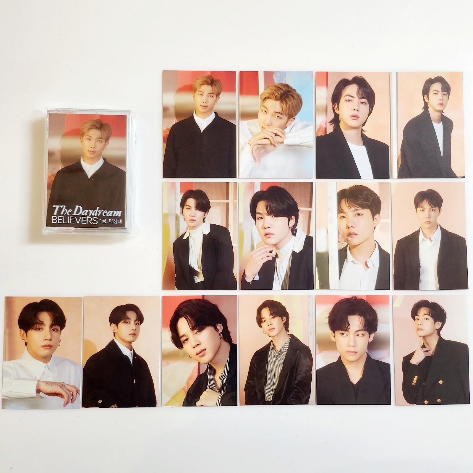 HYBE INSIGHT BTS Official PHOTOCARD SET(2PC) 'The Daydream HYBE INSIGHT BTS Official PHOTOCARD SET(2PC) 'The Daydream