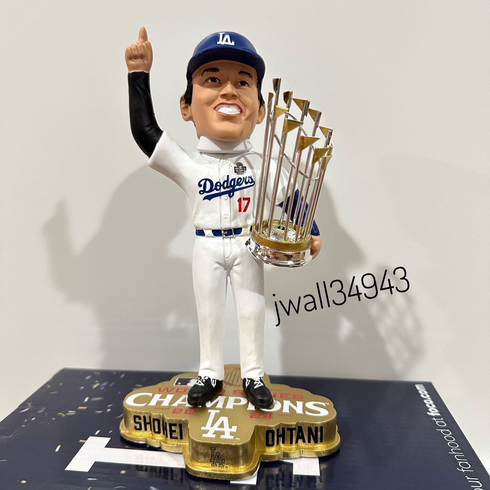 Shohei Ohtani Fanatics 2024 World Series Champions Bobblehead FOCO