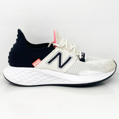 

New Balance Womens Fresh Foam Roav WROAVLW Белые кроссовки Кроссовки Размер 6 B, Белый, Fresh Foam Roav