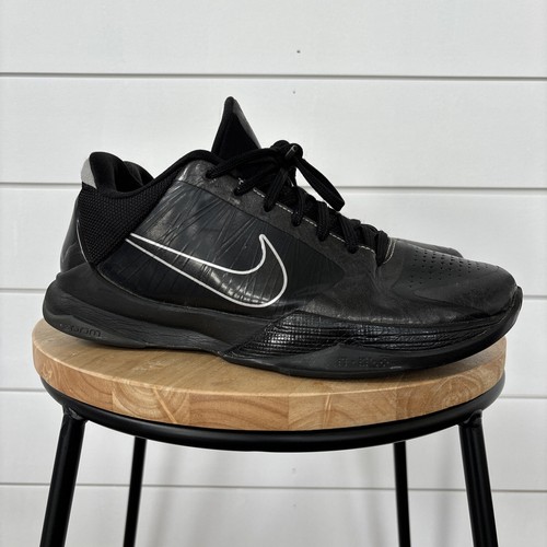 NIKE KOBE 5 USAカラー　27cm　中古 NIKE KOBE 5 USAカラー 27cm 中古 NIKE KOBE 5 USAカラー 27cm