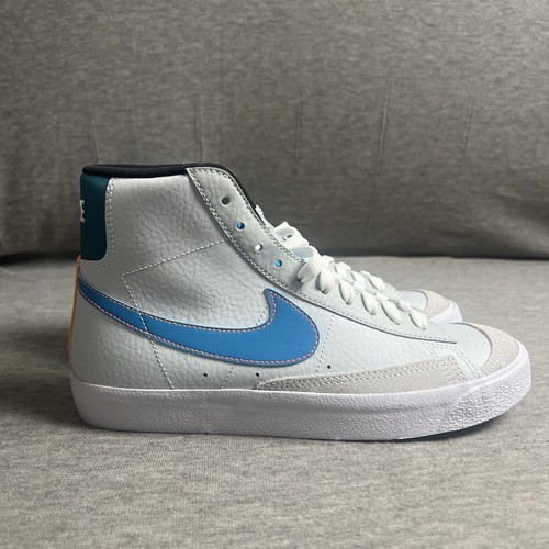 ike　Bset Nike Kid (GS) Blazer Mid 77 FD0297-001 Pure Platinum Laser