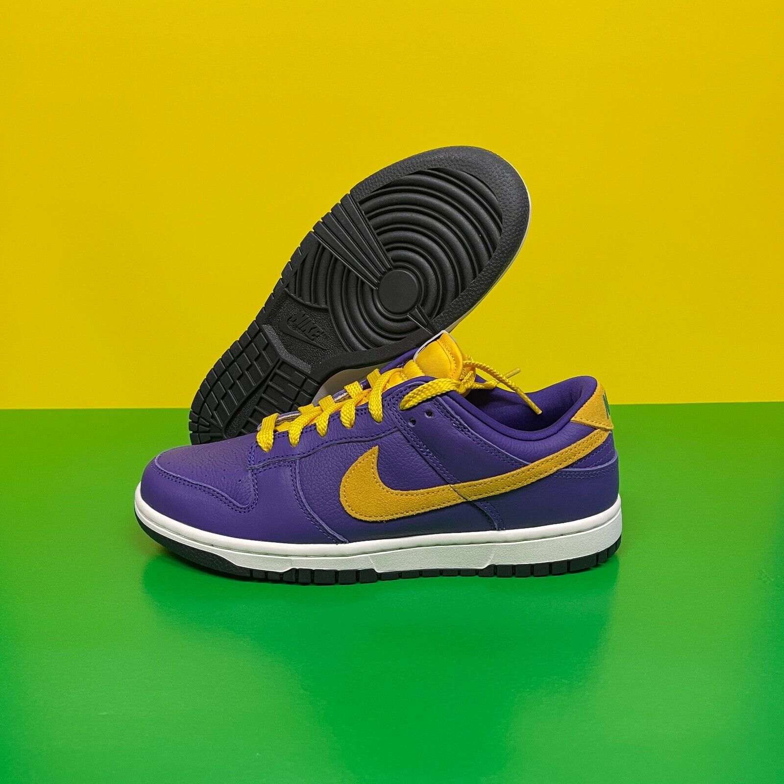 DS Nike Dunk Low ID 365 By You LA Lakers color US 8 Purple DS Nike Dunk Low ID 365 By You LA Lakers color US 8 Purple