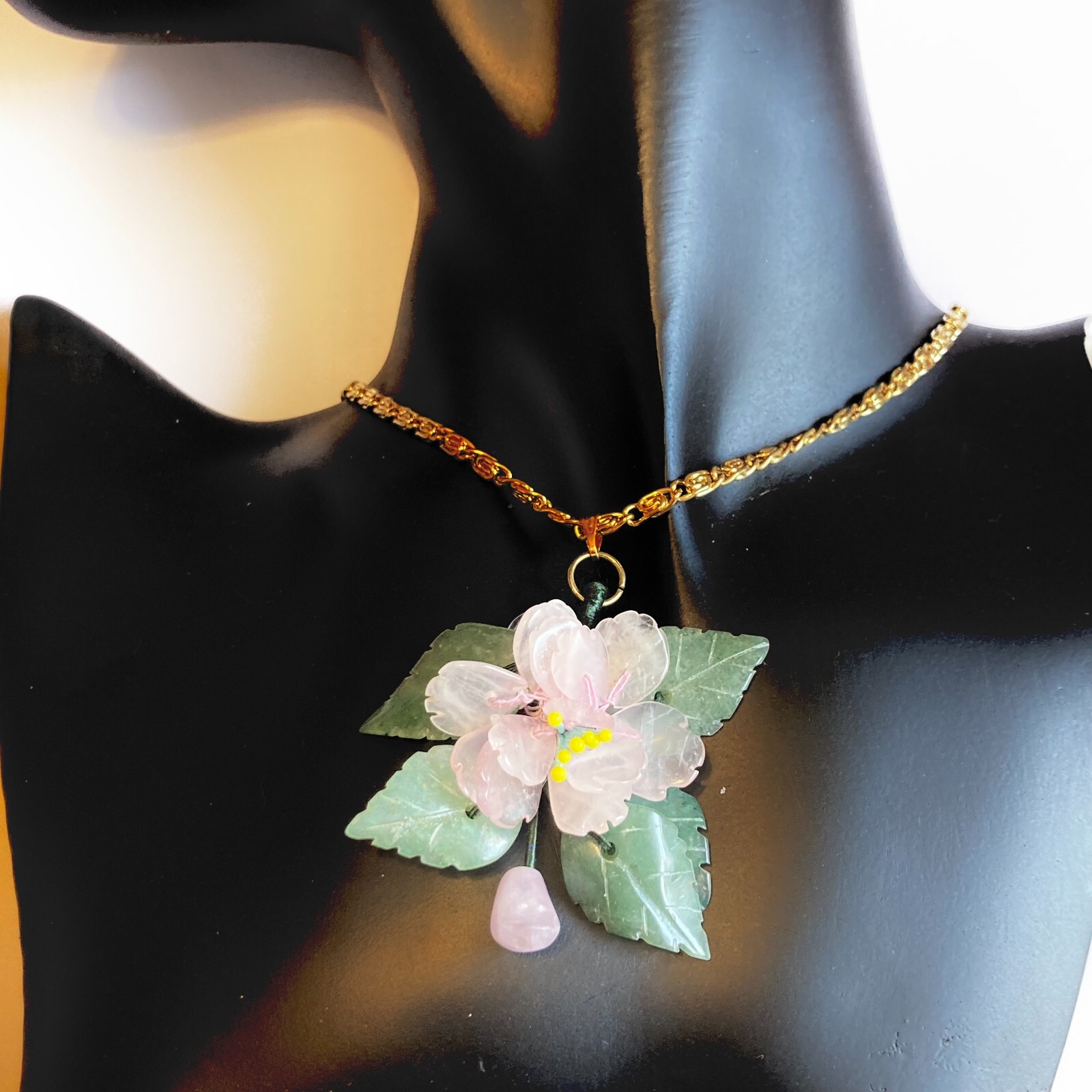 Vintage Jade Pink Quartz Flower Pendant Necklace Gold Plated