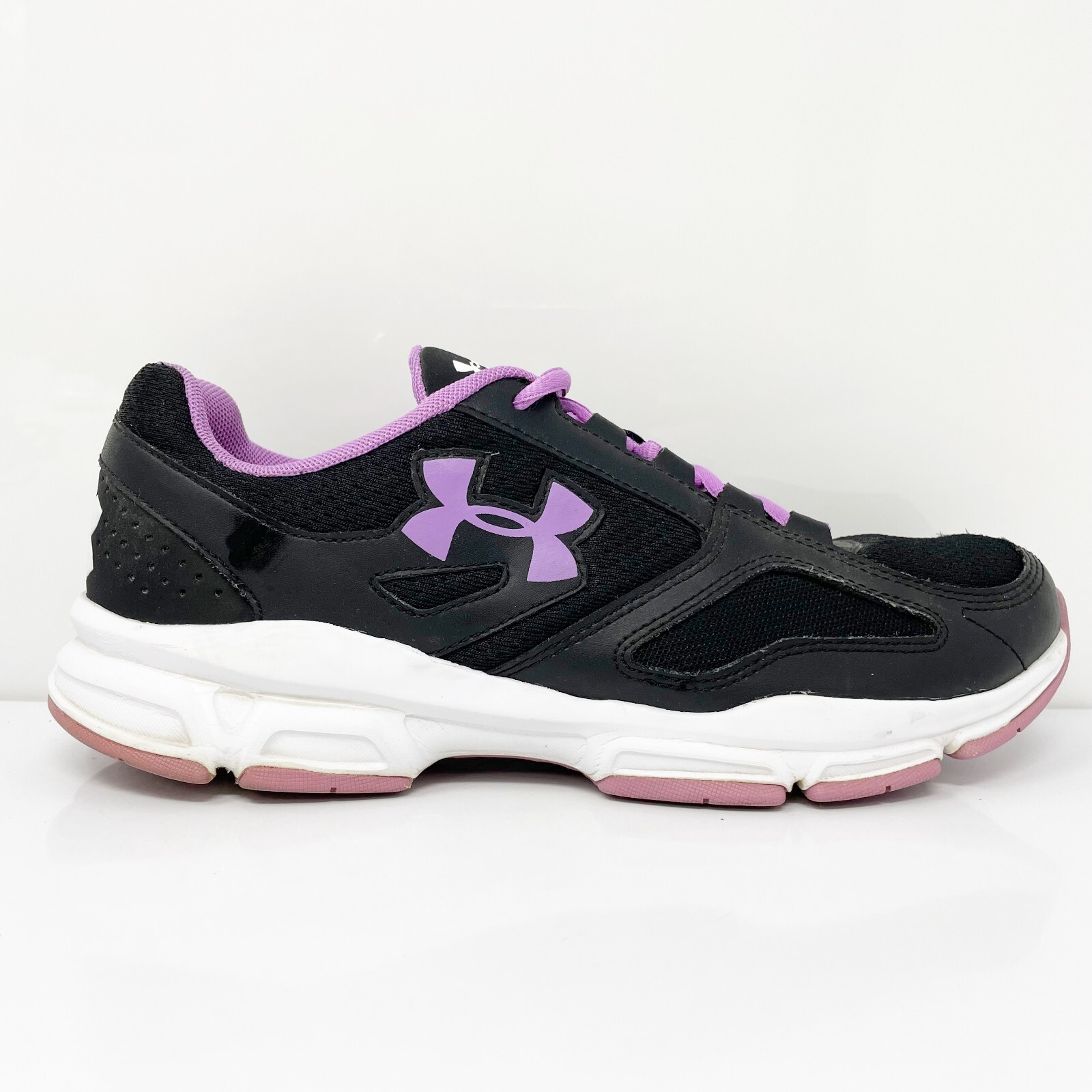 

Черные кроссовки Under Armour Womens Zone 1258349-001 Размер 9.5, Черный, Zone