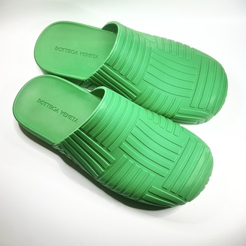 【Bottega Veneta】Slippers and Clogs Men Fabric（関税込み） Bottega Veneta Slippers and Clogs Men Fabric Black | B-Exit