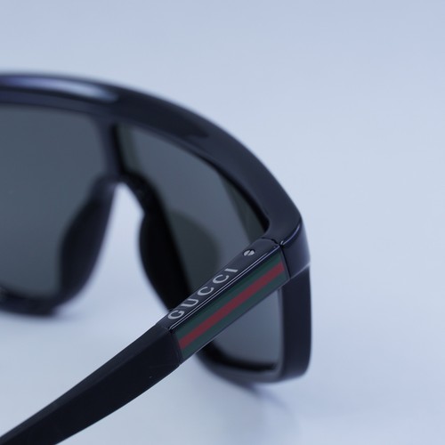 Pre-owned Gucci Gg1736s 001 Shiny Solid Black/grey 99-1-145 Sunglasses In Gray