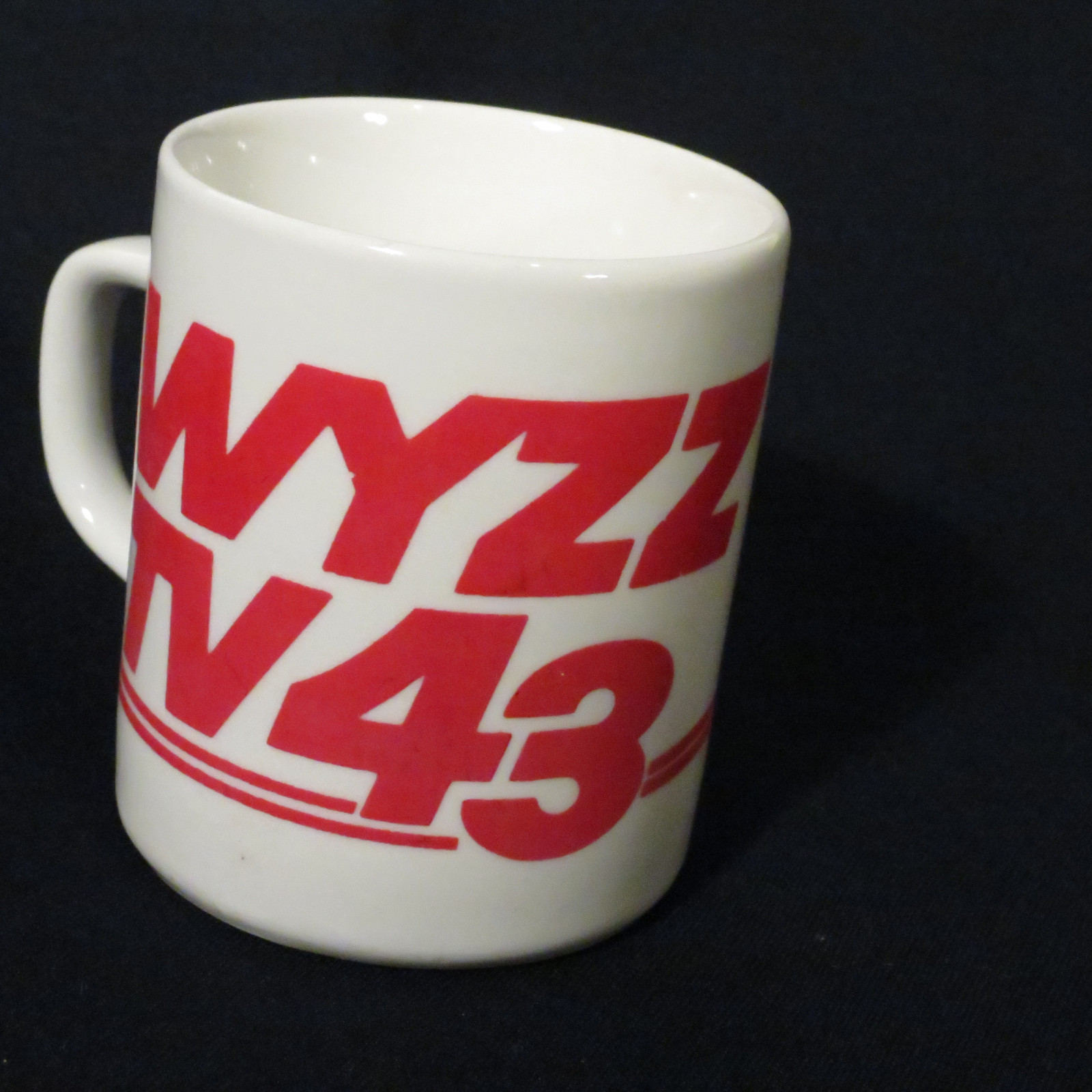 FOX TV 43 WYZZ Coffee Mug White w/ bold red letters 3 & 1/2