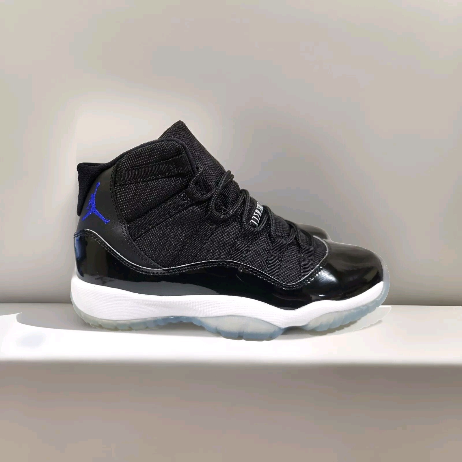 ★ナイキ★AIR Jordan 11 Retro Space Jam 2016★Black s-l400.jpg