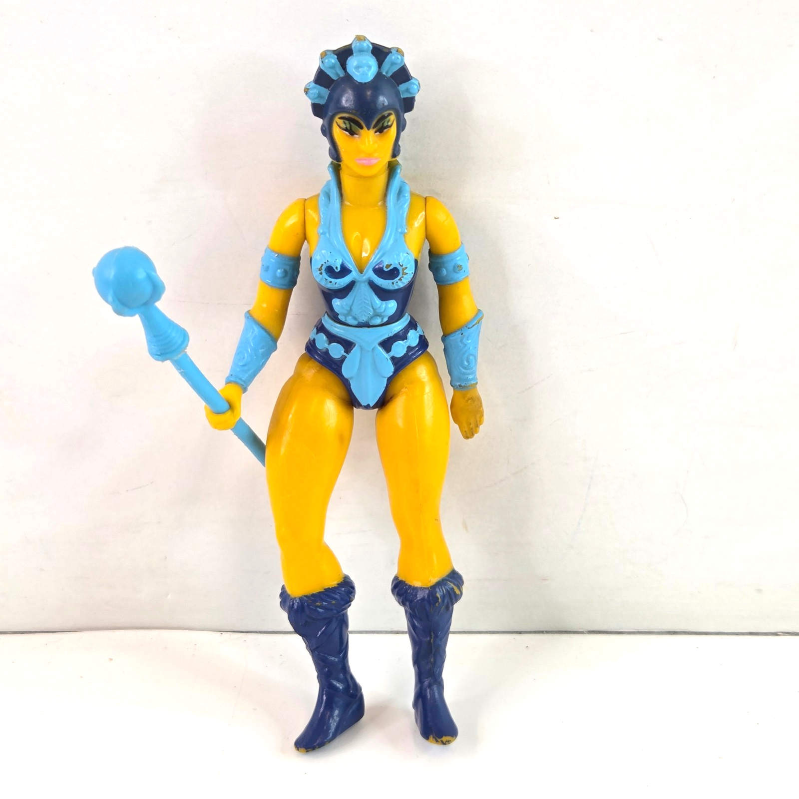 MOTU Masters of the Universe Evil-Lyn Vtg Action Figure 1981 Complete/Paint Wear