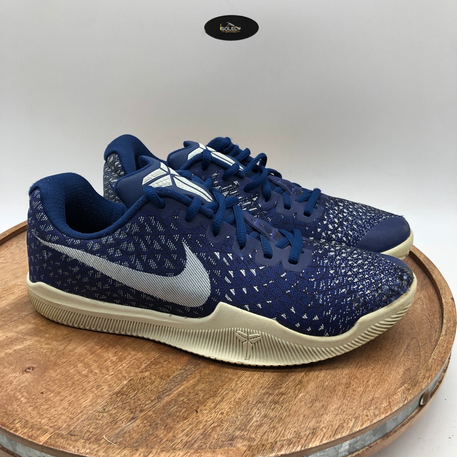Nike Kobe Bryant Mamba Instinct Sneakers Men's Size 8.5 Navy Nike Kobe Bryant Mamba Instinct Sneakers Men's Size 8.5 Navy
