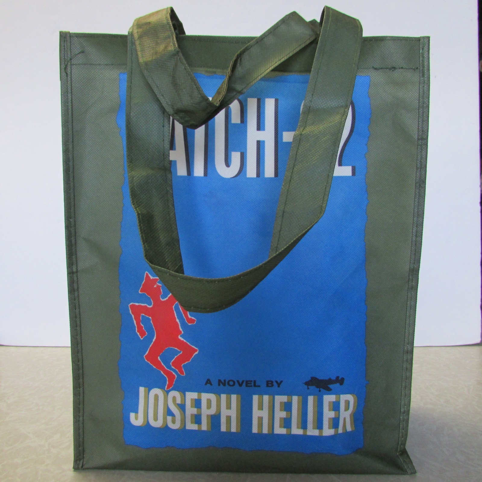 Catch 22 Book Jacket Graphic Barnes and Noble Book Tote Green Bag Classic Cover