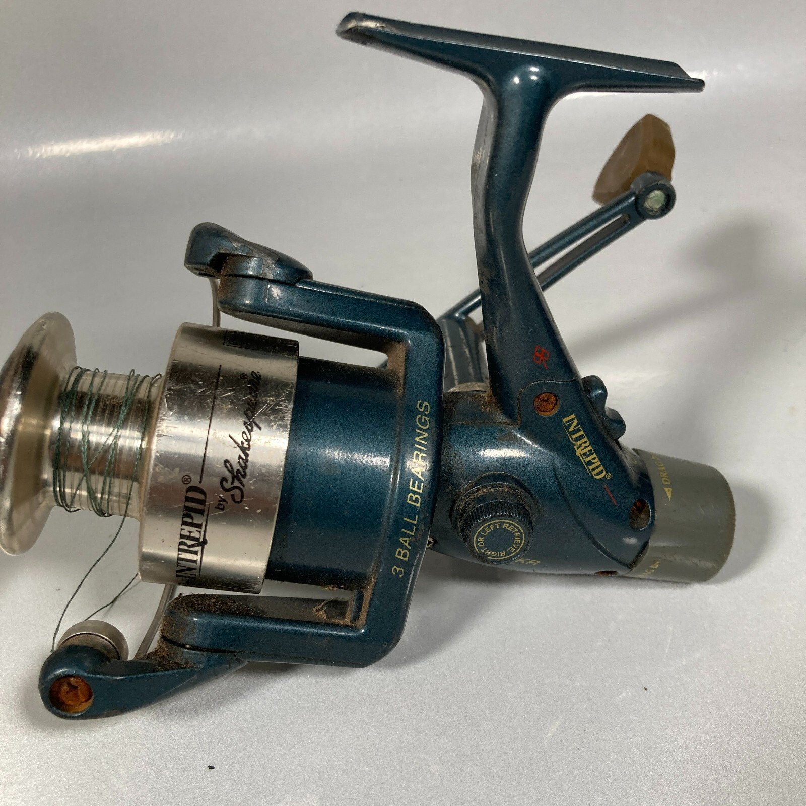 Intrepid By Shakespeare 3040KR Spinning Reel 3 Ball Bearings