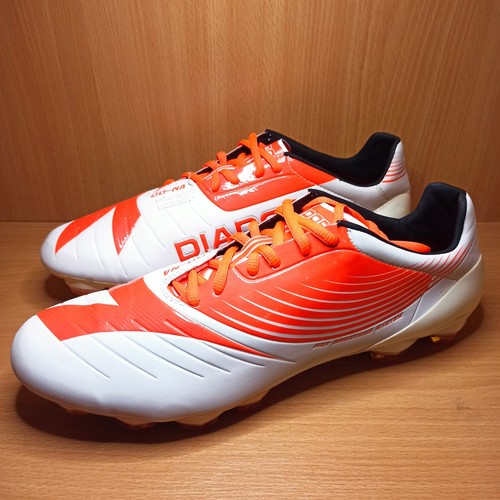 _12.JPG?set_id=880000500F