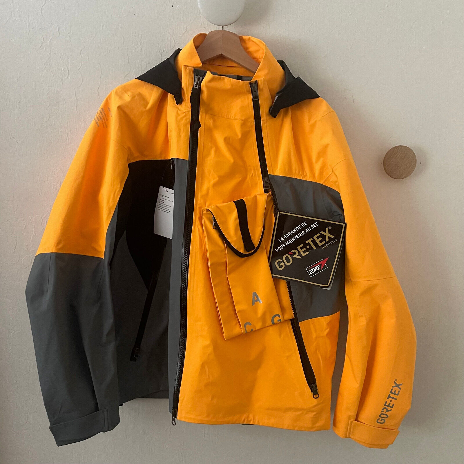 NIKE NikeLab ACG Deploy Gore-Tex Jacket Sz S Erolson Hugh NIKE NikeLab ACG Deploy Gore-Tex Jacket Sz S Erolson Hugh