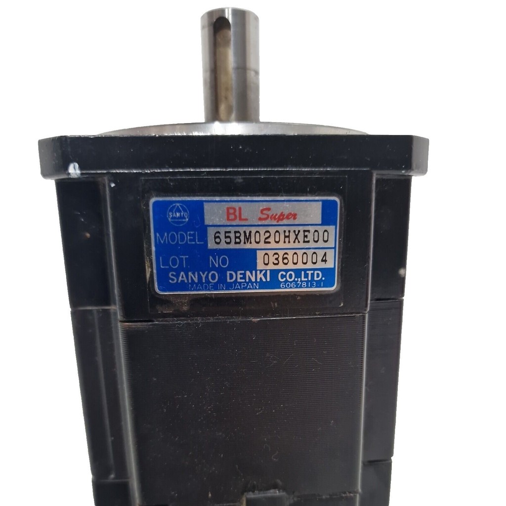 SANYO DENKI 65BM020HXE00 SERVO MOTOR  — 3