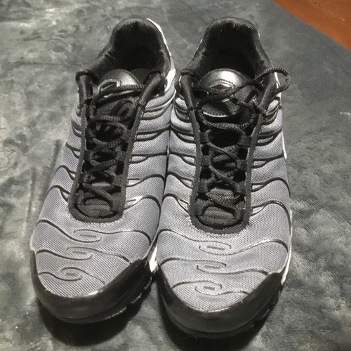 all grey tns
