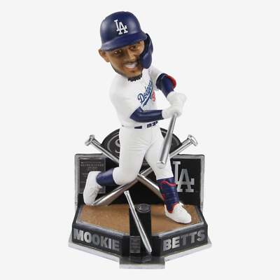 【けちゃ】Mookie Betts&Doval セット 🔵⚪️ *PRESALE* Mookie Betts Bobblehead LA Dodgers SGA