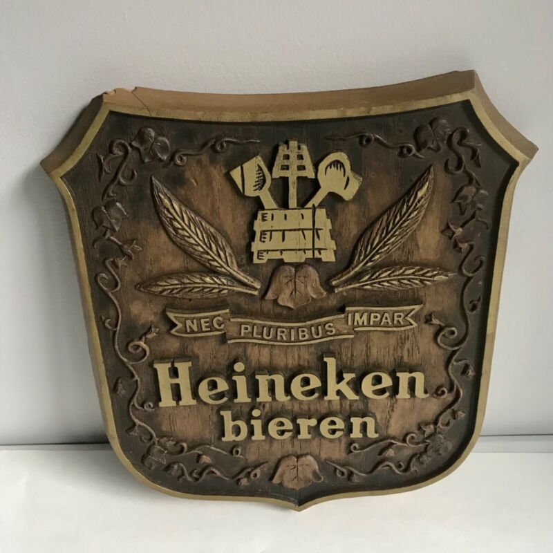 Heineken Bieren Wall Plaque Beer Sign Faux Wood "Nec Pluribus Impar"