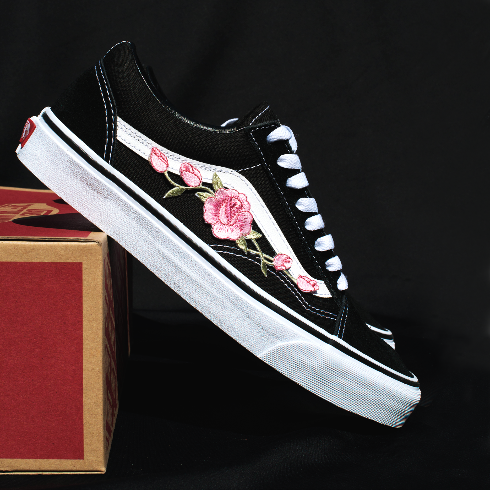 VANS VANS OLD SKOOL CUSTOM ROSA ROSE PATCH [EUR 34.5-48] UNISEX BLUMEN ROSEN SNEAKER