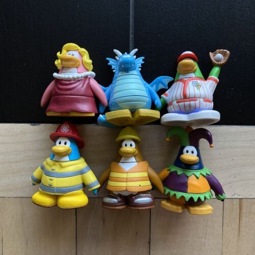 Club Penguin Disney Jakks Pacific 2” figures, HTF Lot Of 6
