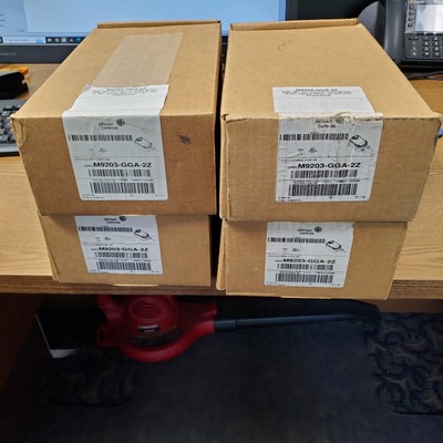 Johnson Controls M9203-GGA-2Z  SR Actuator 24Vac, 24Vdc, 0-10Vdc, 2-10Vdc