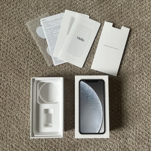iPhone - ひかりちゃん　未使用品　iPhone XR　64GB　ホワイト　おまけ付き Amazon.com: Apple iPhone XR, 64GB, White - Unlocked (Renewed