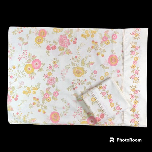 Pair Vtg Ely & Walker Muslin Pillowcases Floral Rose Raspberry...