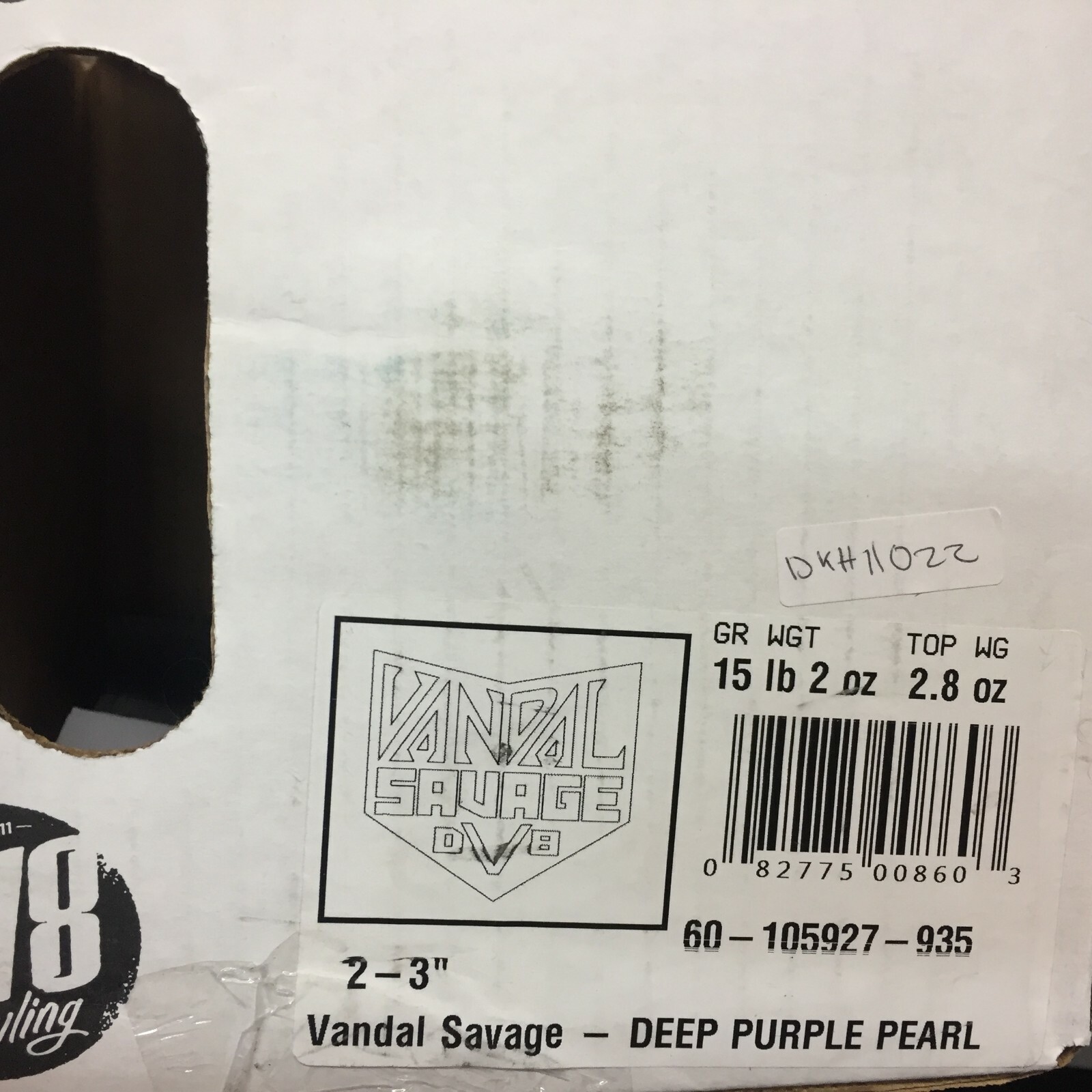 DV8 VANDAL SAVAGE  1st quality   BOWLING  ball  15 lb   NEW IN BOX