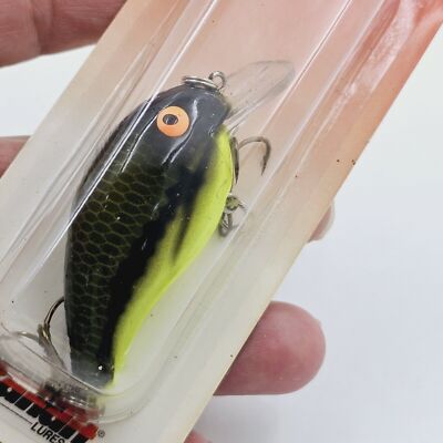 New Pre Pradco Bandit 100 Crankbait Fishing Lure Red Pack You Pick Color