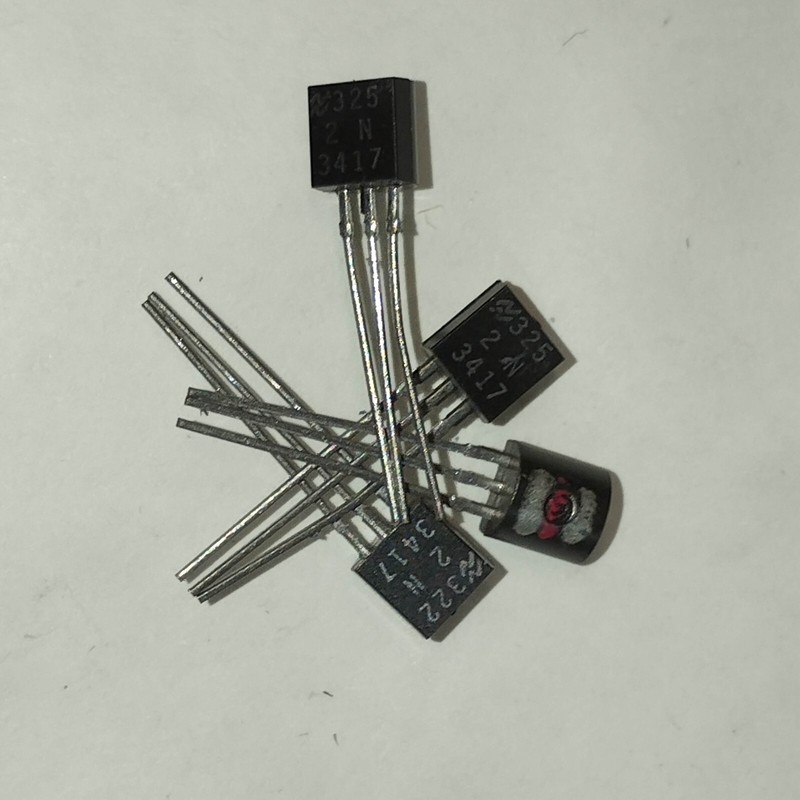 2n3417  Transistor   Nos   2n 3417     Lot 4 Pcs            F6h31/4