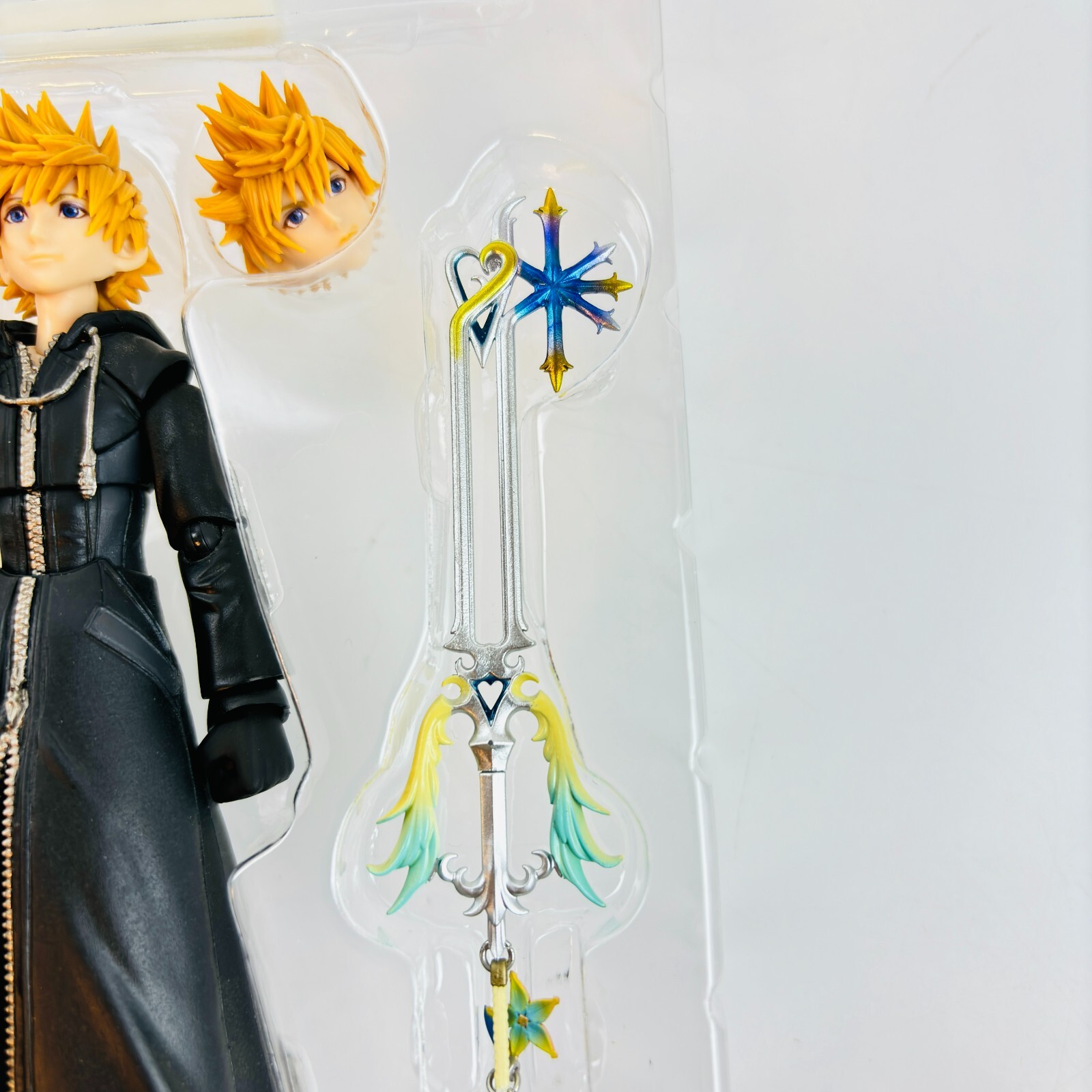 SQUARE ENIX - KINGDOM HEARTS III BRING ARTS ロクサス BRING ARTS ROXAS Action Figure KINGDOM HEARTS III 3 SQUARE