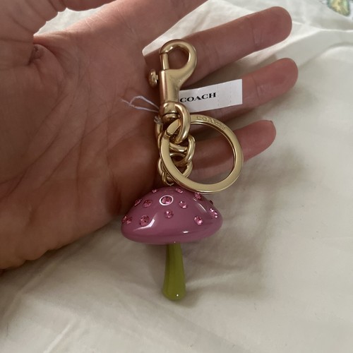 【Coach 】Resin Mushroom Bag Charm マッシュルームチャーム Coach 】Resin Mushroom Bag Charm マッシュルームチャーム