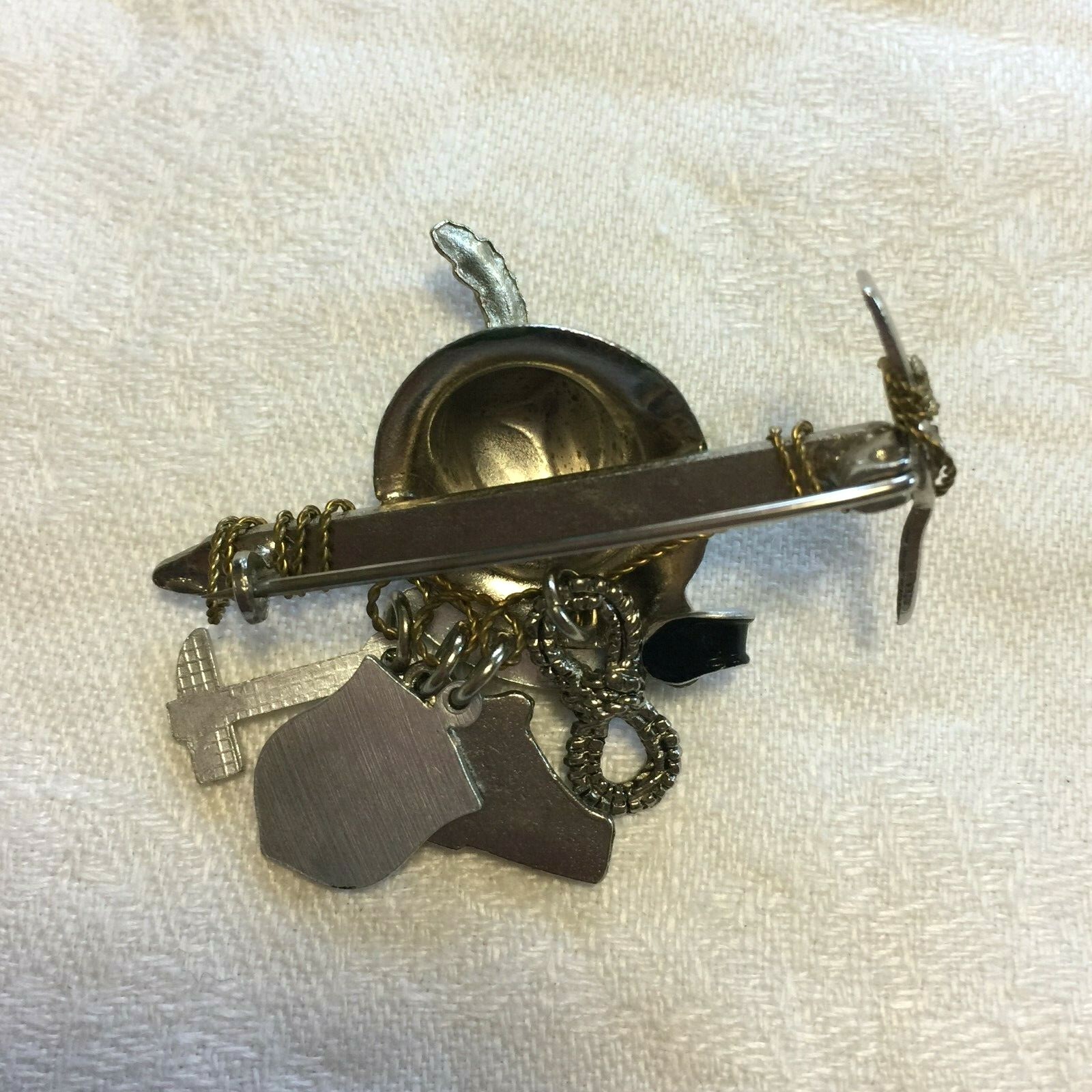 Vtg Salzburg Austria Pin Souvenir Travel Alpine Hat Hiking Pinback Lapel Pin