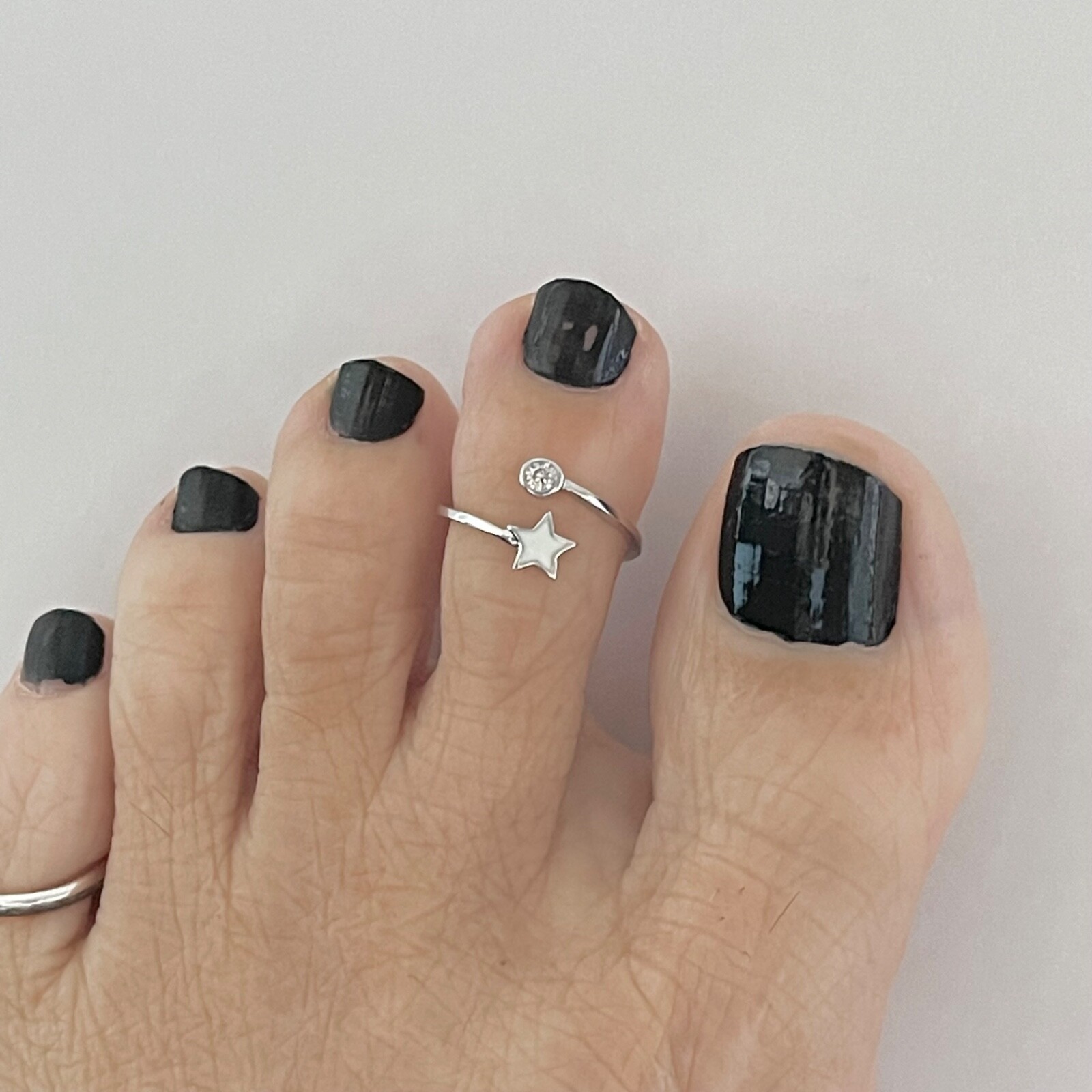【韓国COYSEIO コイセイオ】ANGEL WING TOE RING SILVER 韓国COYSEIO コイセイオ】ANGEL WING TOE RING SILVER (COYSEIO