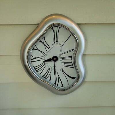 Verichron SALVADOR DALI Melting Face Wall Clock-Persistence of Memory Surrealism