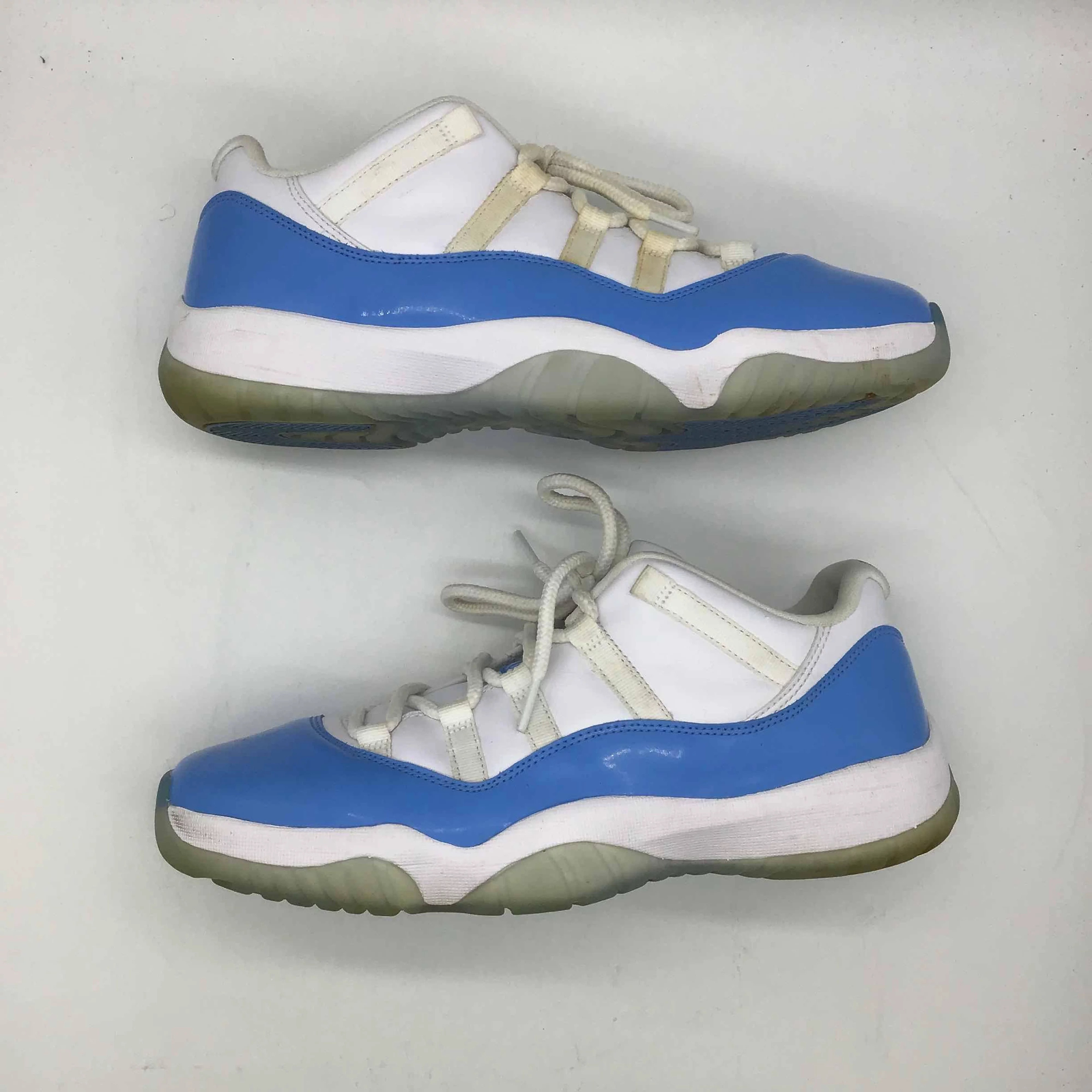 

Nike Air Jordan 11 Retro Low UNC White University Blue 528895-106 Мужские 10,5, Белый, Nike Air Jordan 11