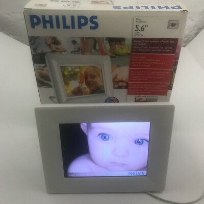 Philips 6FF3FPW 5.6'' LCD Digital Picture Frame White w Alarm Clock