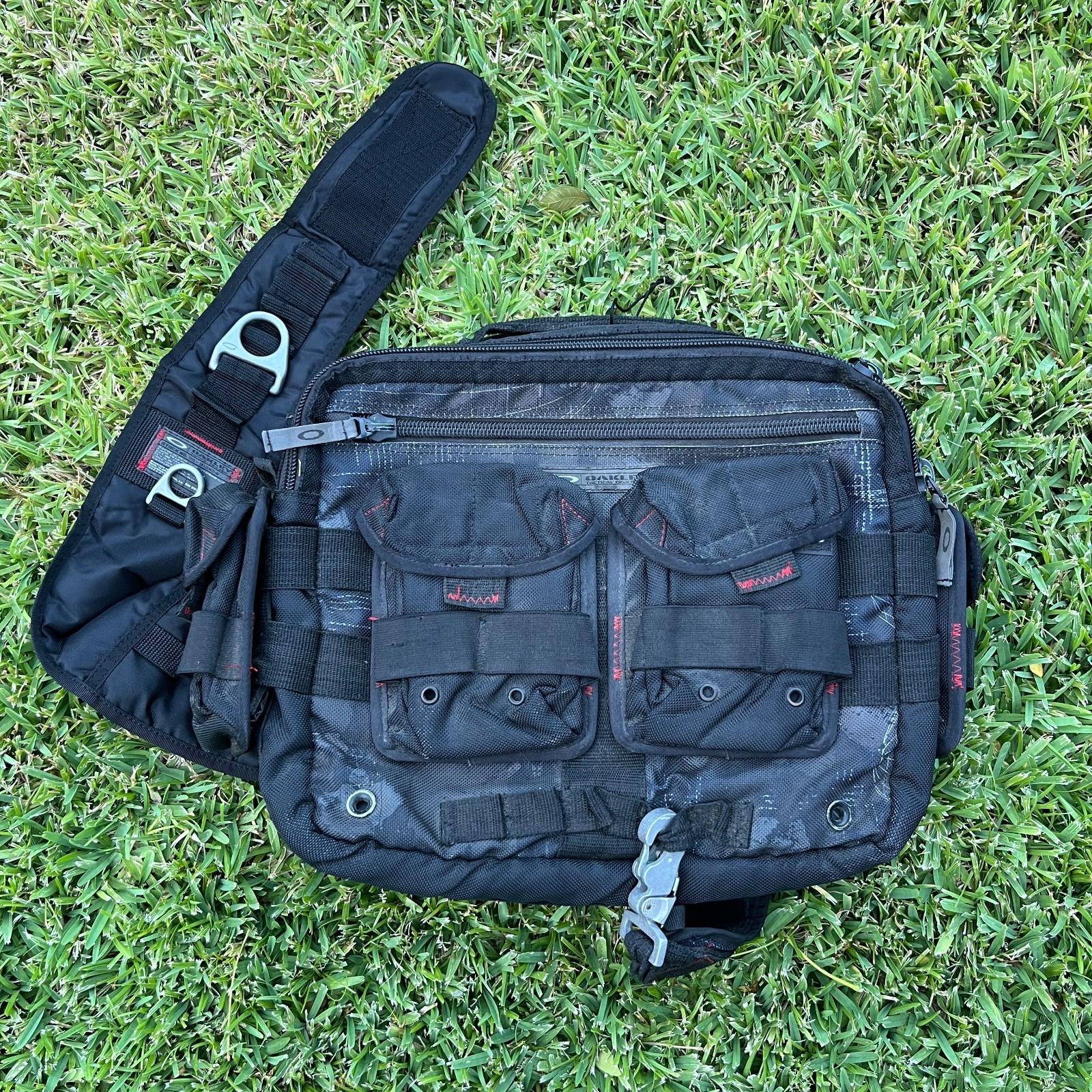 激レア 00's Oakley Tactical Field Gear Bag $_57.JPG?set_id=880000500F