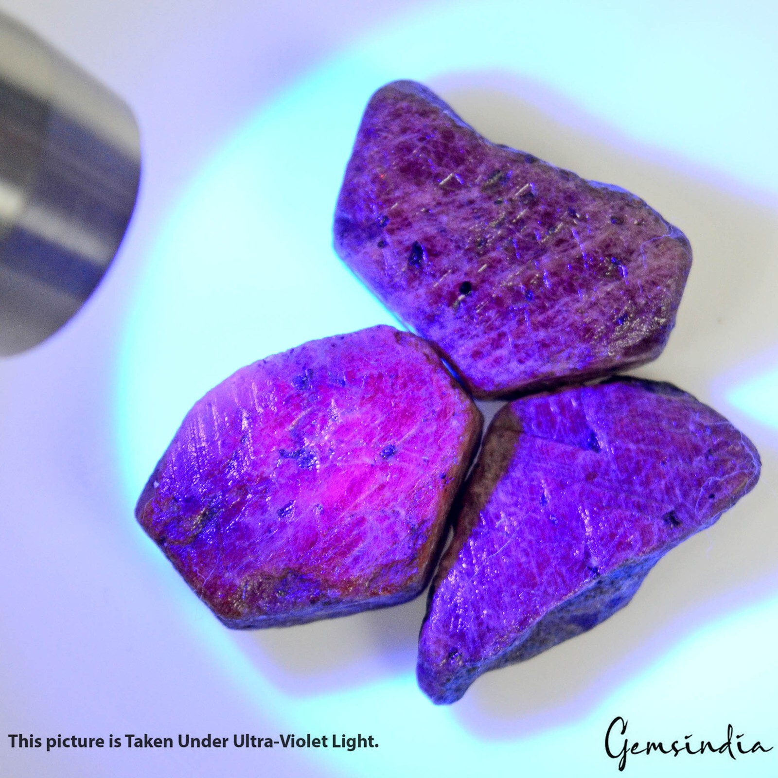 300 Ct Natural Pink Red Corundum Raw Ruby Crystal Rough