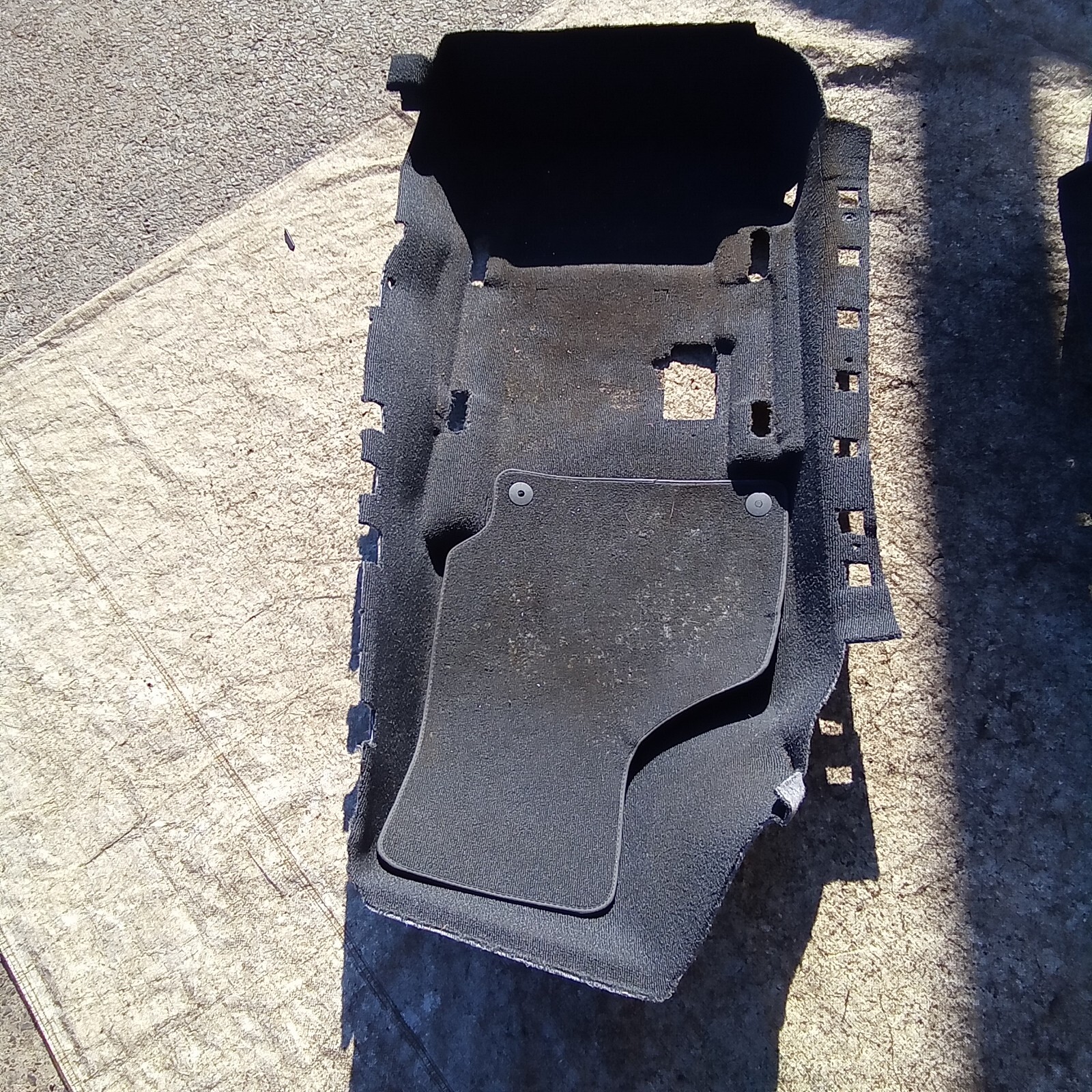 Audi TT Mk2 8J 2006-2014 Driver/Right/OS Interior Floor Carpet inc Floor Mat