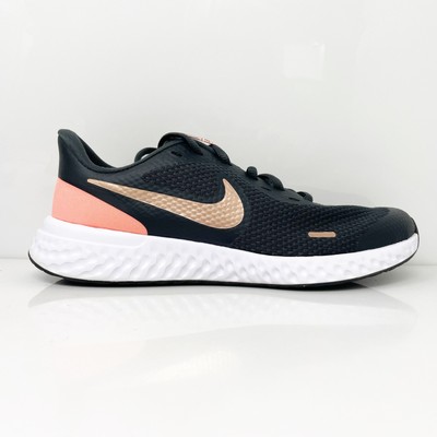 

Nike Boys Revolution 5 BQ5671-012 Черные кроссовки для бега, размер 7 лет, Черный, Revolution 5