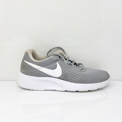 

Nike Womens Tanjun 812655-010 Серые повседневные кроссовки, размер 5, Серый, Tanjun