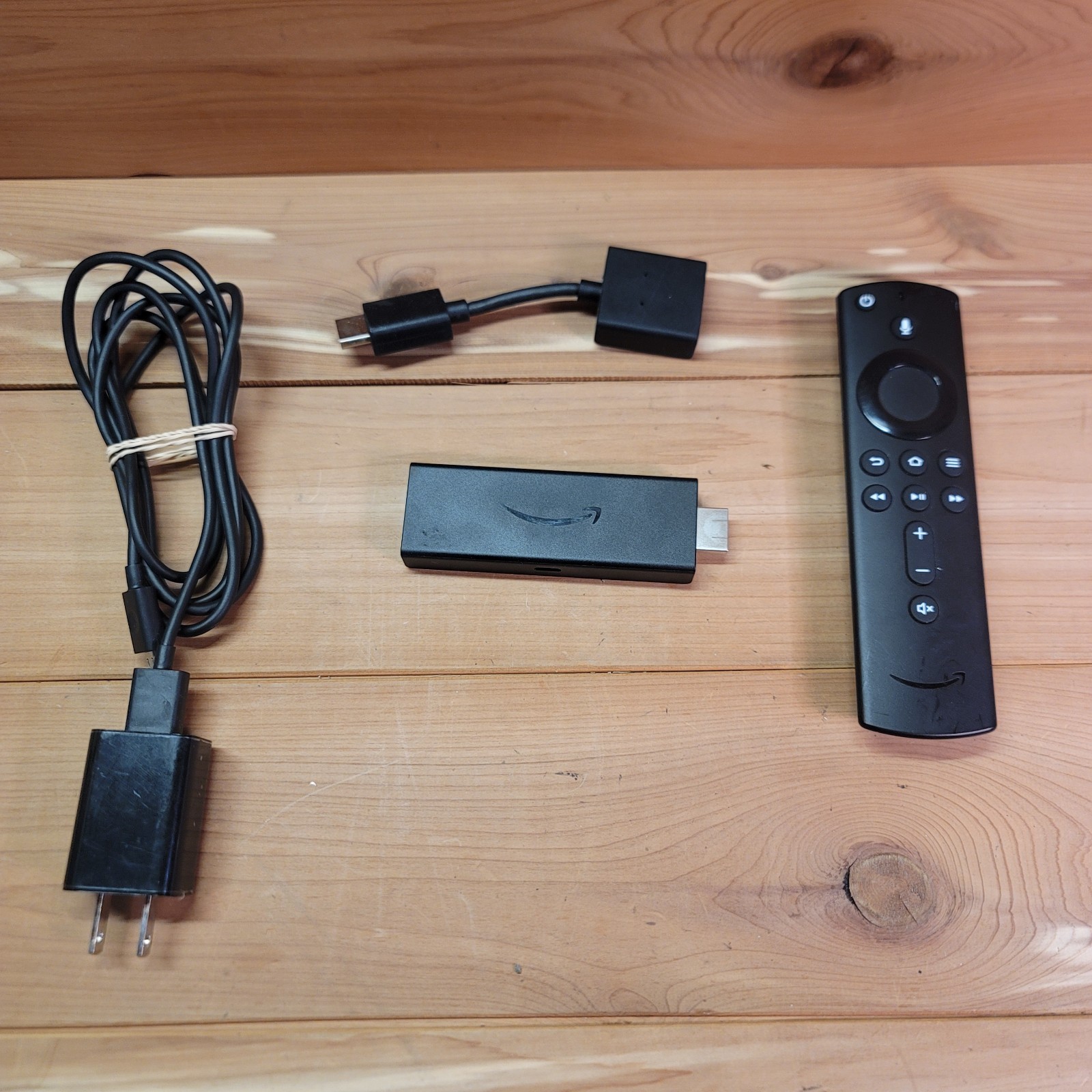 fire tv stickのみ Amazon Fire TV Stick 4K 第2世代 ストリーミングメディア