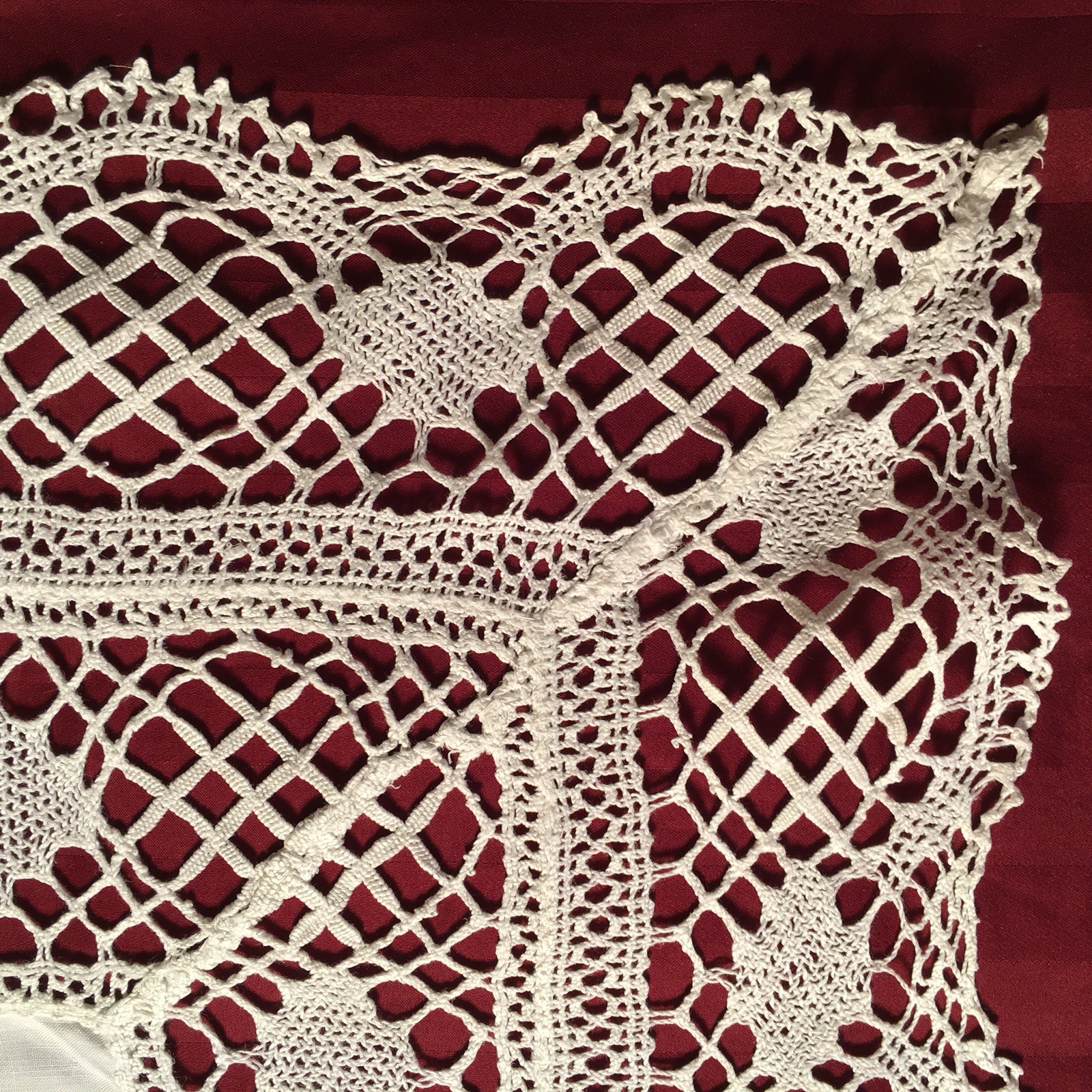 Exquisite Vintage Linen Hand Crocheted Table Runner - 50